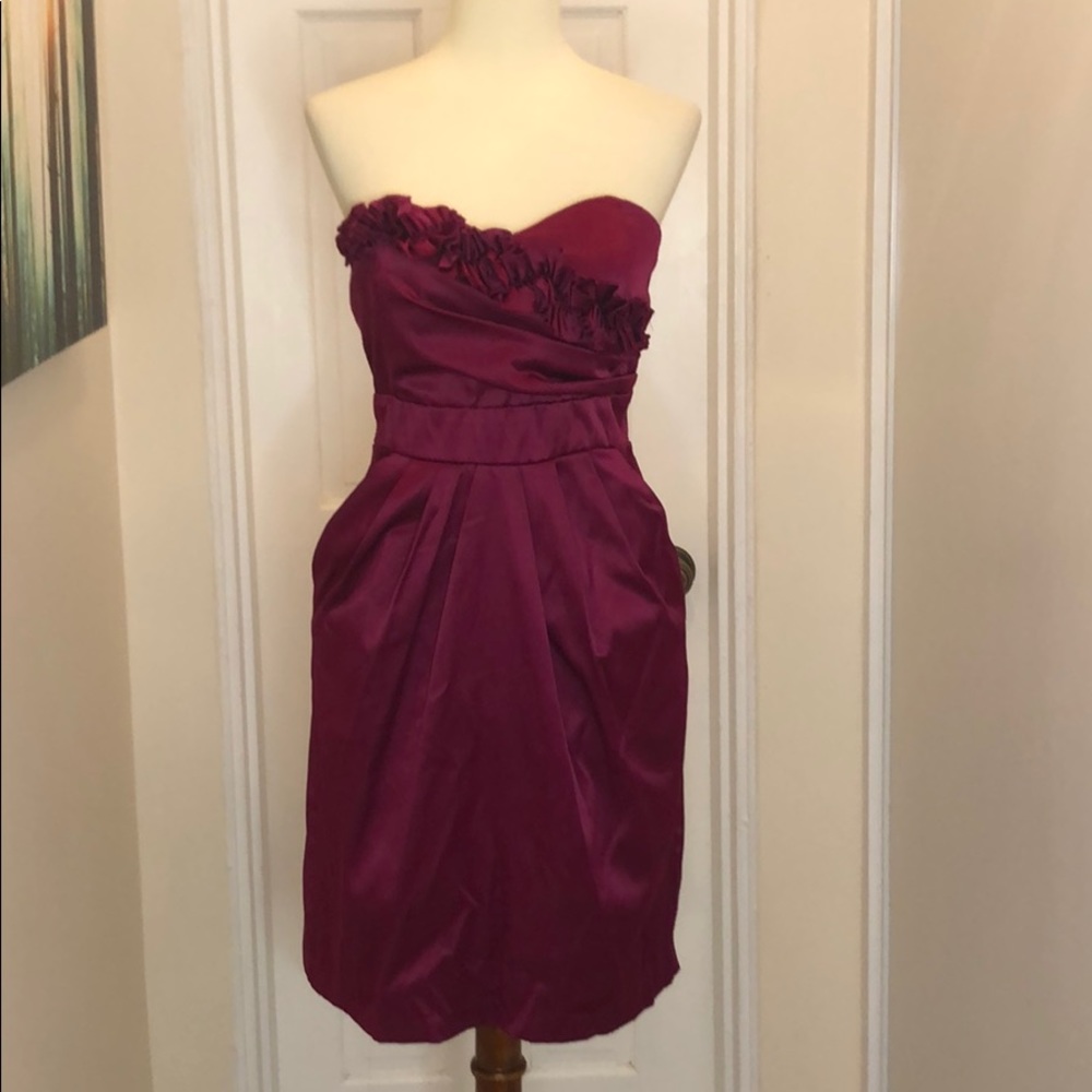 NWT Tahari Berry Strapless ruffle dress